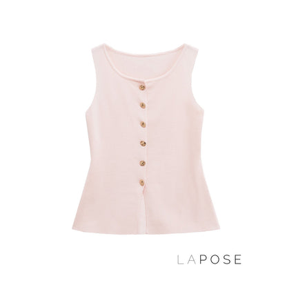 Polished Garment with an Effortless Classic Look