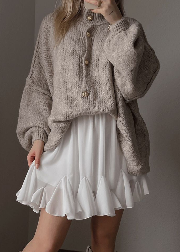 Classic Vintage Cardigan with a Flattering Fit