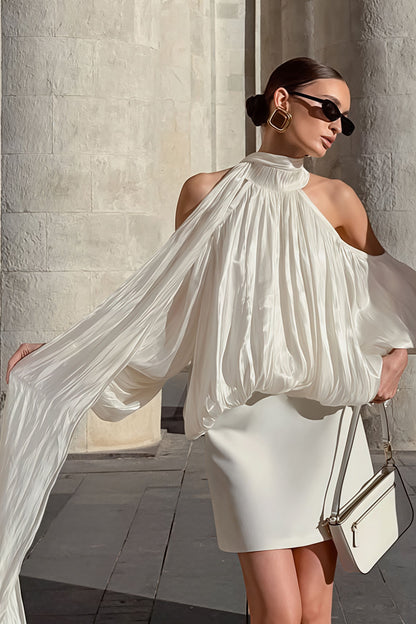 Well Tailored Blouse with a Graceful Silhouette