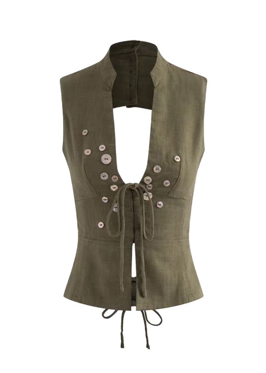 Beautifully Balanced Top with Timeless Character