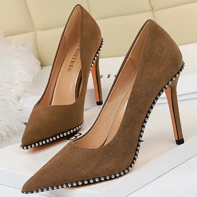 Gracefully Styled Heels for Any Occasion