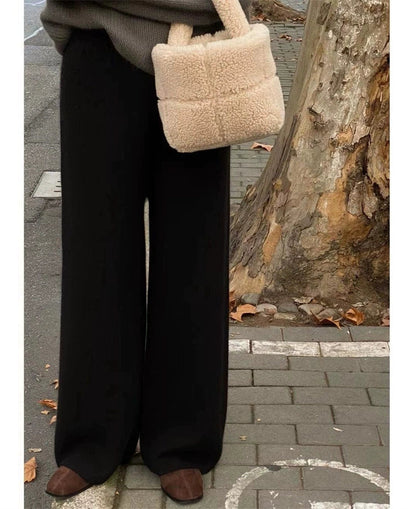 Beautifully Crafted Pants in a Classic Style