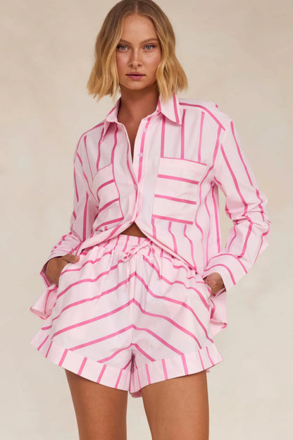 Gracefully Styled Garment for Any Occasion