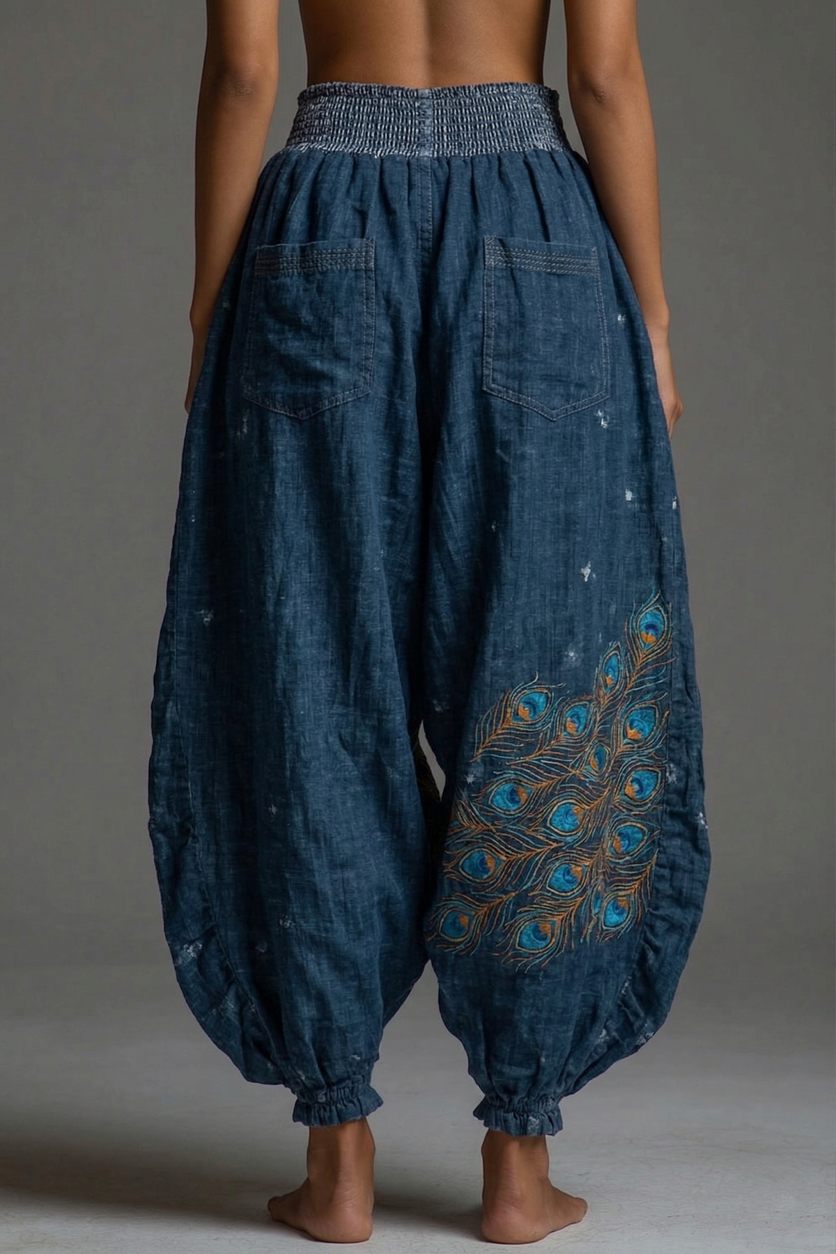 Classic Vintage Trousers with a Flattering Fit