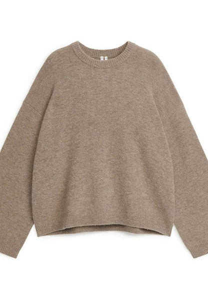 Elegantly Styled Sweater for Everyday Wear
