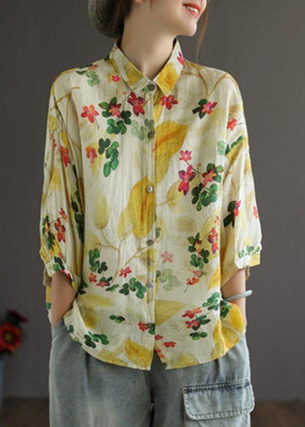 Well Tailored Top with a Graceful Silhouette