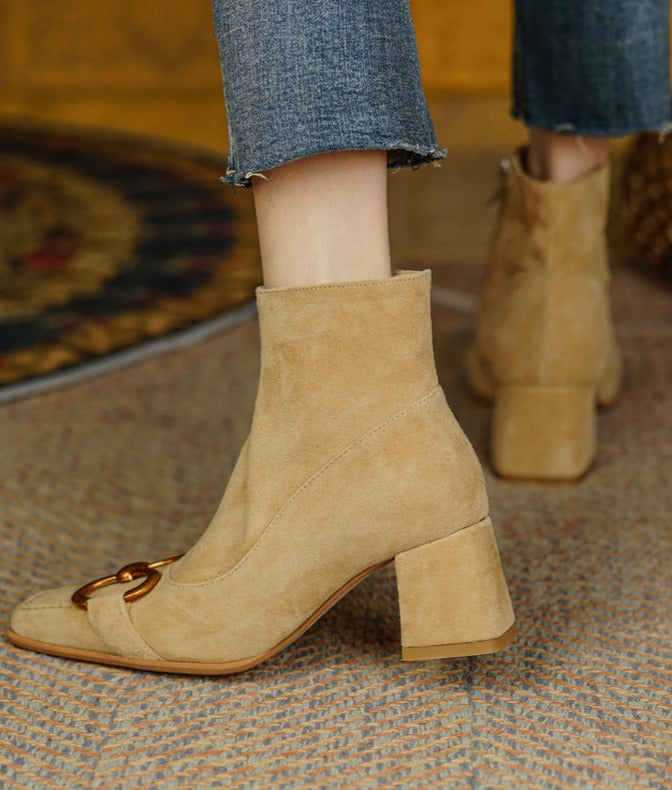 Beautifully Finished Boots in a Timeless Design