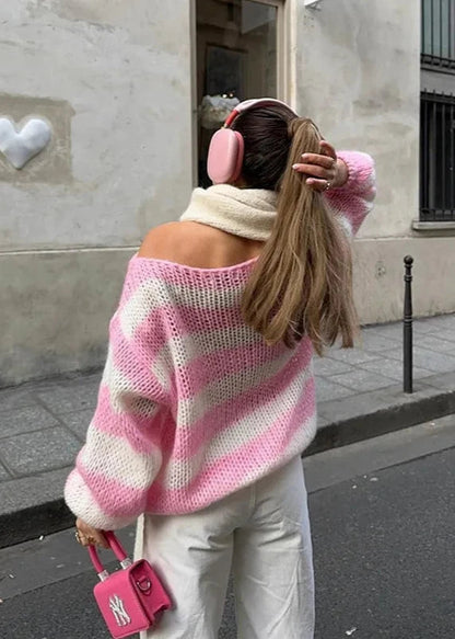 Effortlessly Elegant Sweater with a Timeless Design