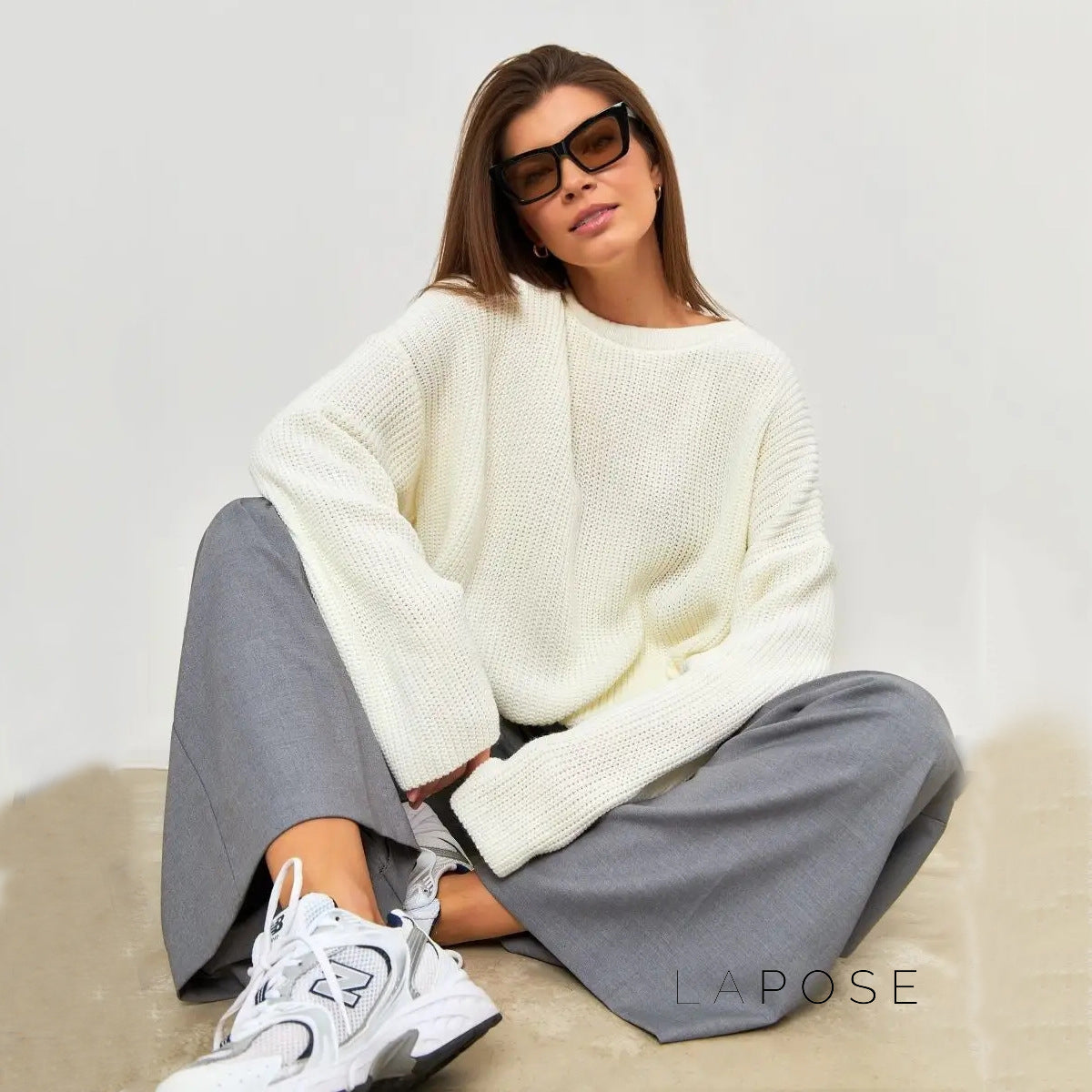 Well Tailored Sweater with a Graceful Silhouette