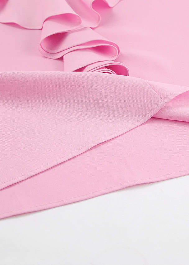 Classic Vintage Blouse with a Flattering Fit