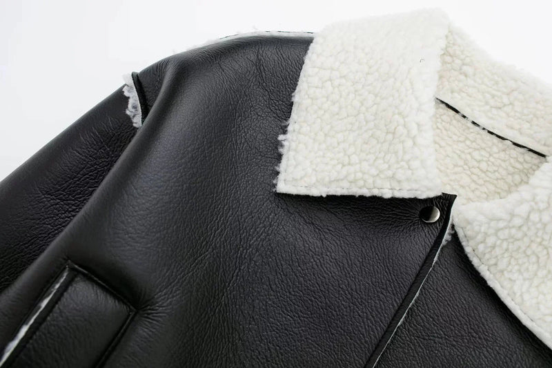 Sophisticated Jacket with a Clean Classic Look
