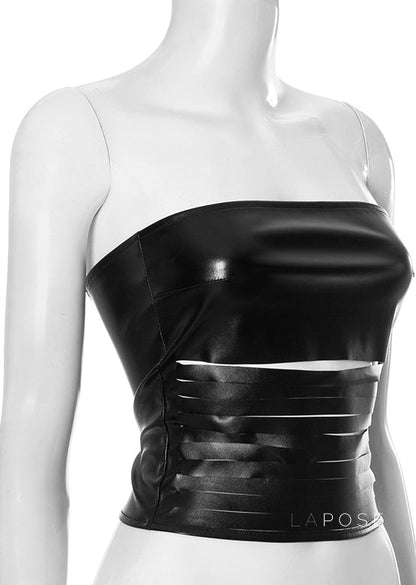 Well Tailored Top with a Graceful Silhouette