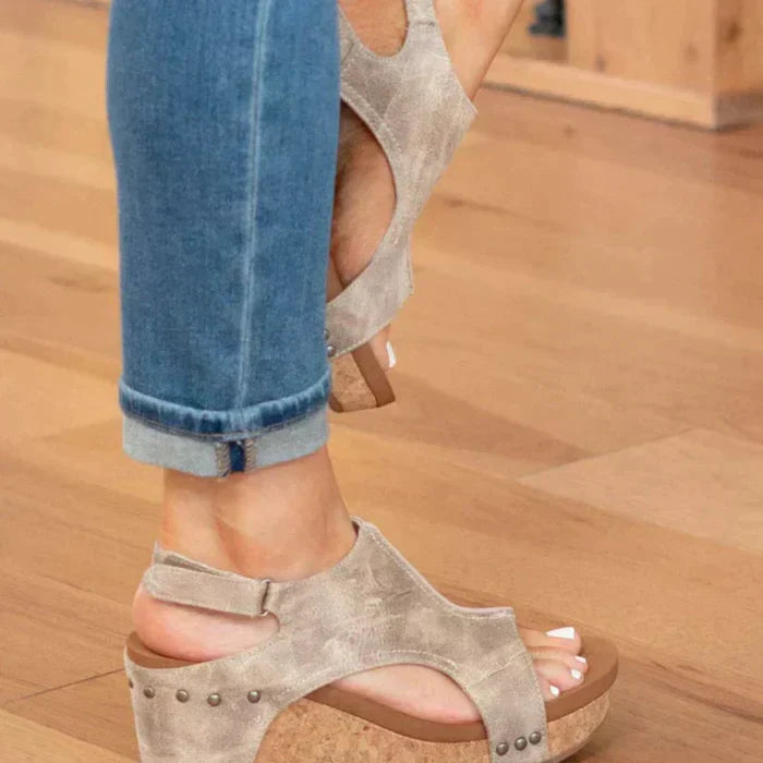 Elegant summer wedge sandals