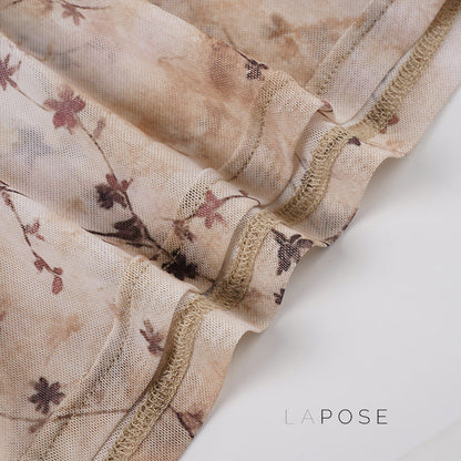 Effortlessly Elegant Top with a Timeless Design