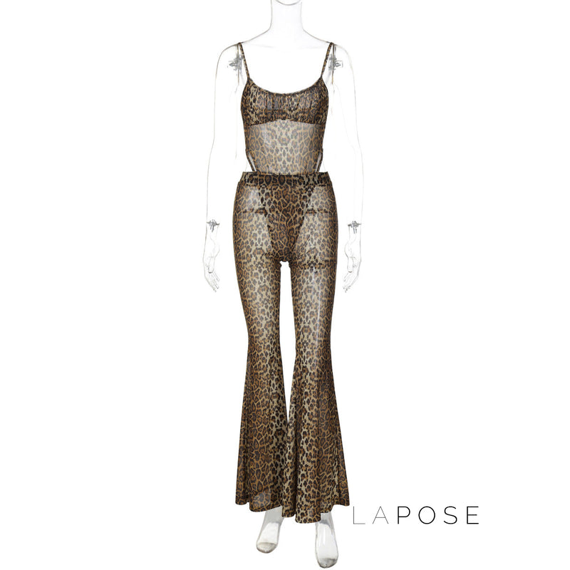 Sophisticated Garment with a Clean Classic Look