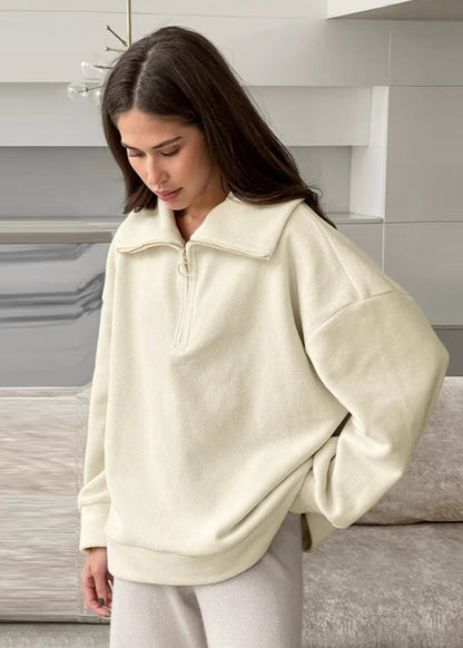 Well Tailored Pullover with a Graceful Silhouette