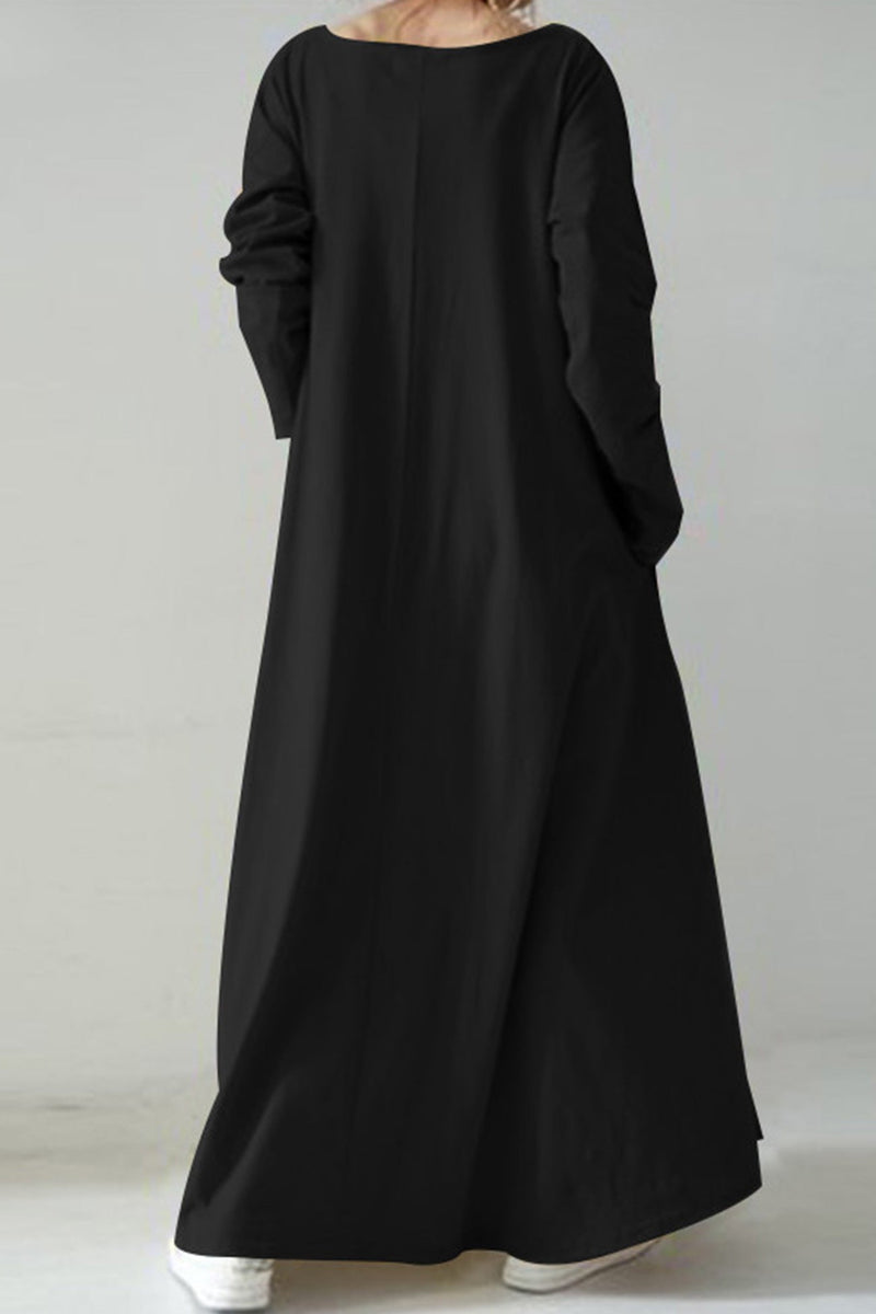 Beautifully Finished Dress in a Timeless Design