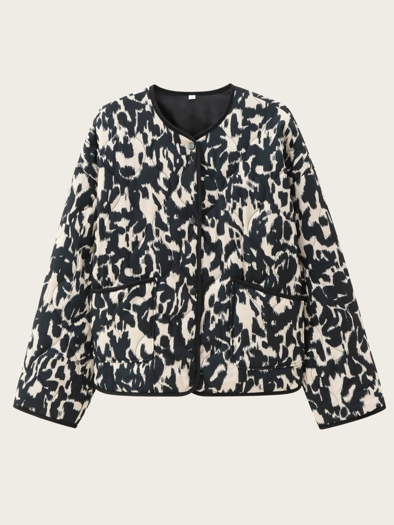 Well Tailored Jacket with a Graceful Silhouette