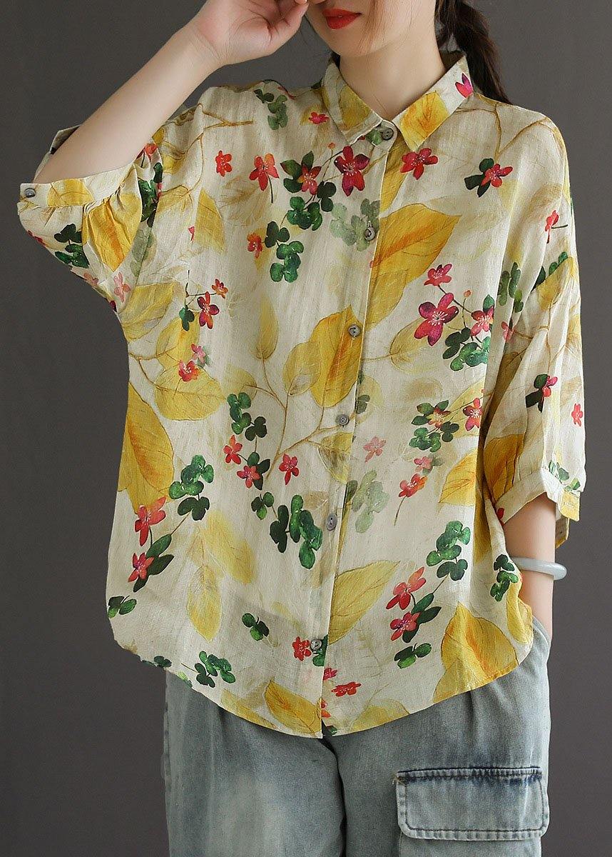 Well Tailored Top with a Graceful Silhouette
