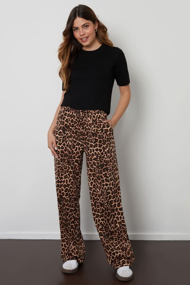 Vintage Inspired Pants with a Contemporary Edge