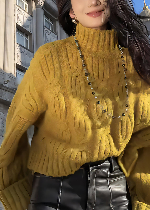 Classic Vintage Sweater with a Flattering Fit