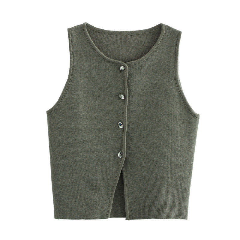 Effortlessly Elegant Garment with a Timeless Design