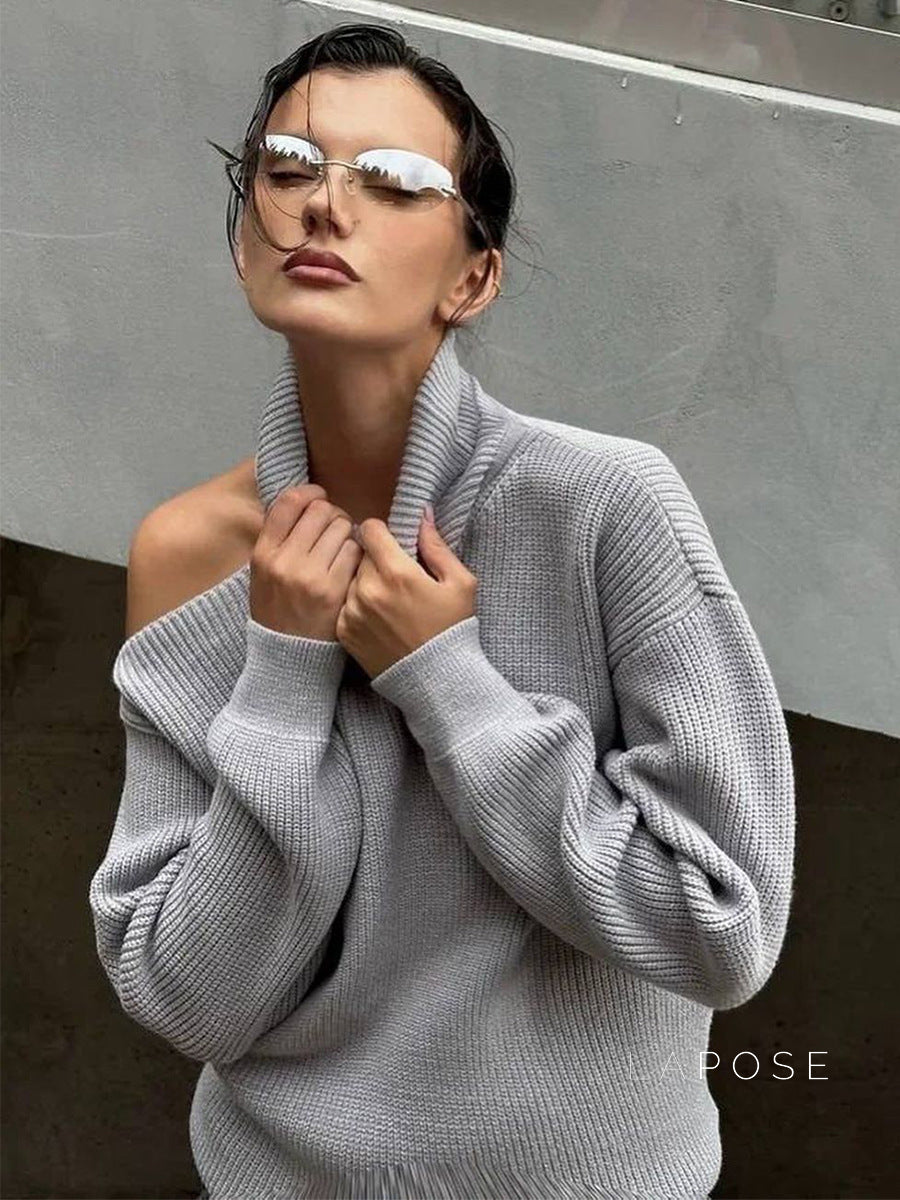 Well Tailored Sweater with a Graceful Silhouette