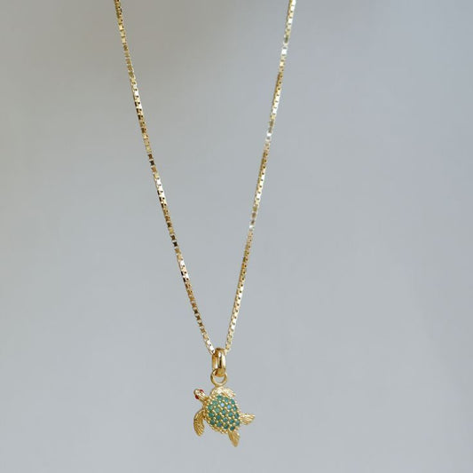 Green Turtle Stone Gold Necklace