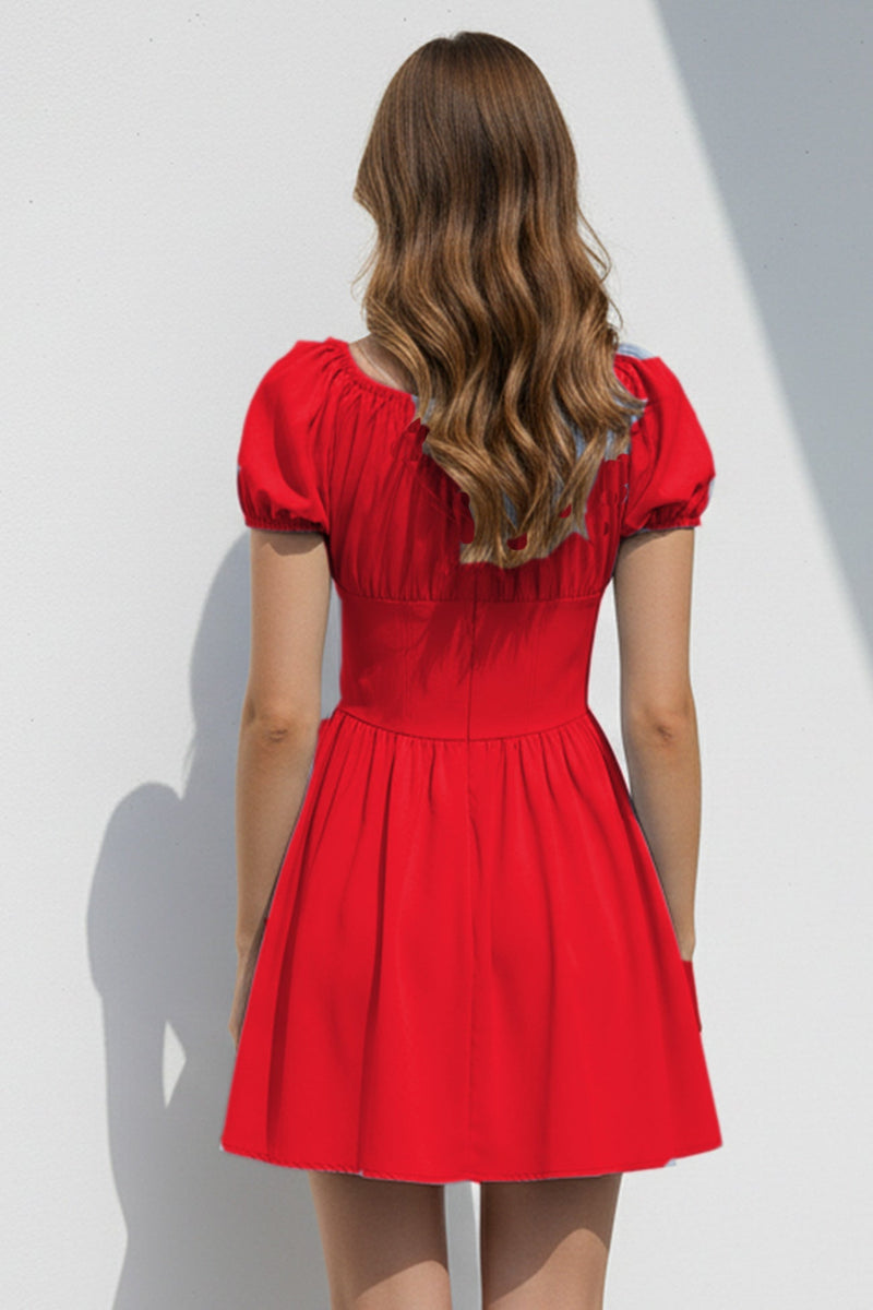 Classic Vintage Dress with a Flattering Fit