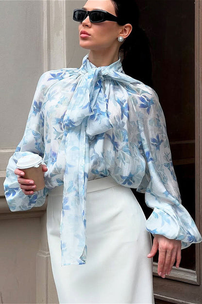 Timeless Vintage Style Blouse