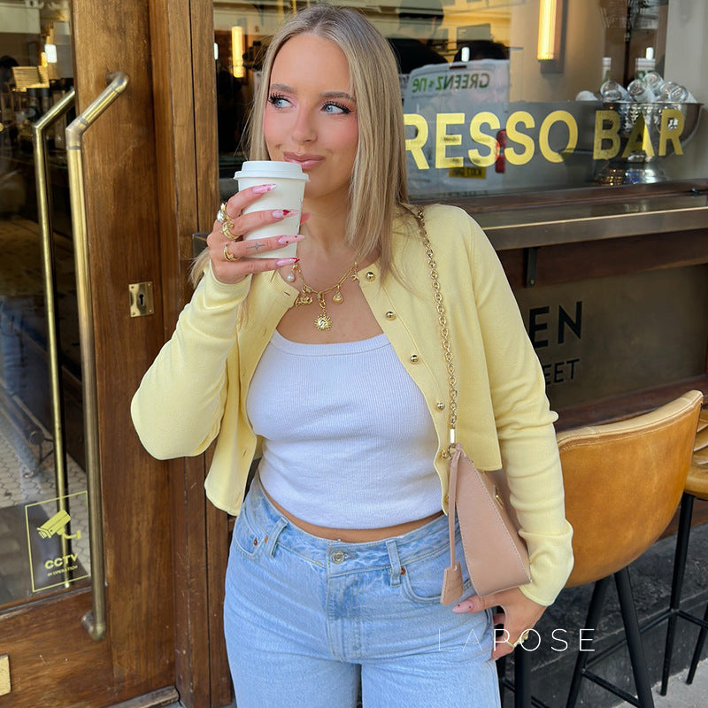 Elegantly Styled Cardigan for Everyday Wear
