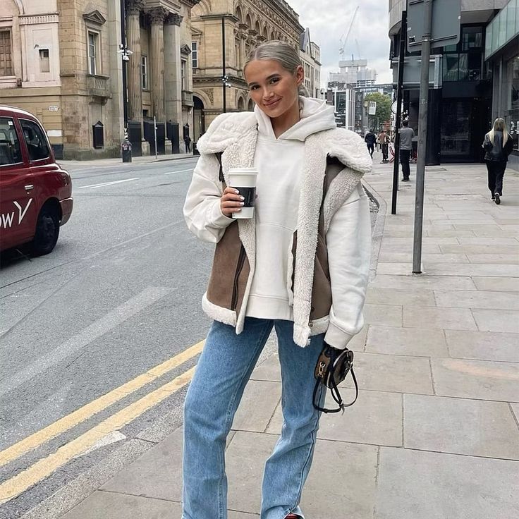 Gracefully Styled Jacket for Any Occasion