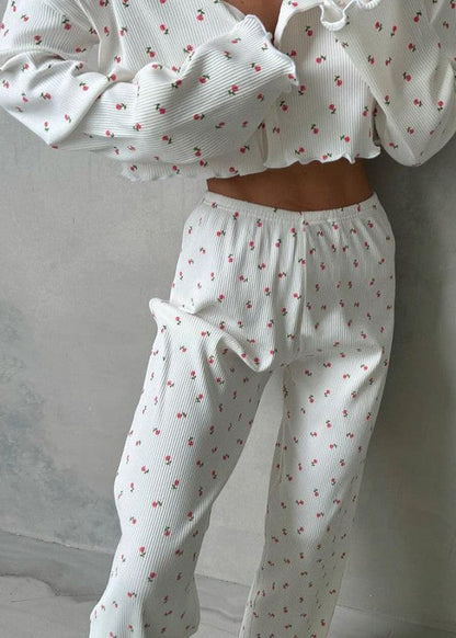 Beautifully Finished Garment in a Timeless Design