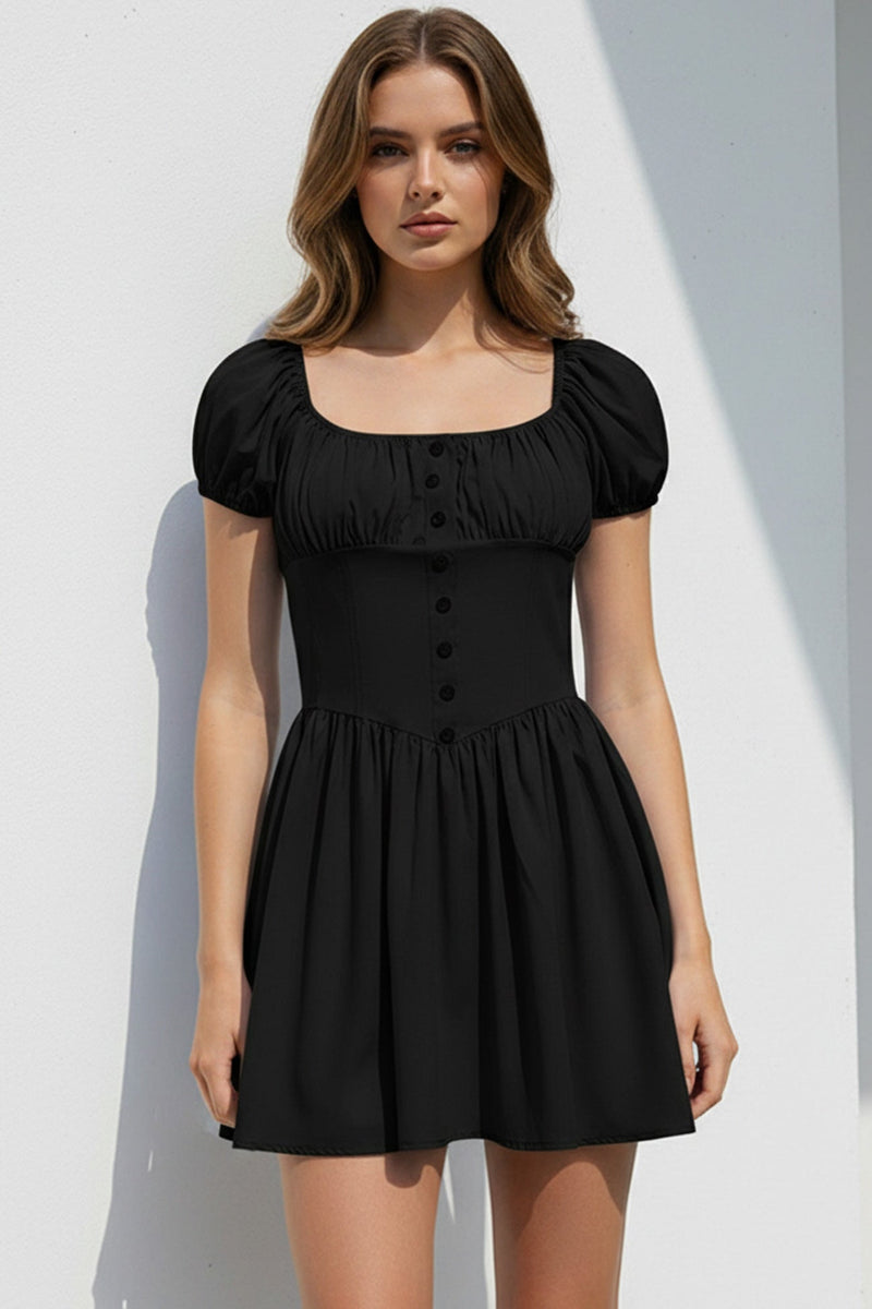 Classic Vintage Dress with a Flattering Fit