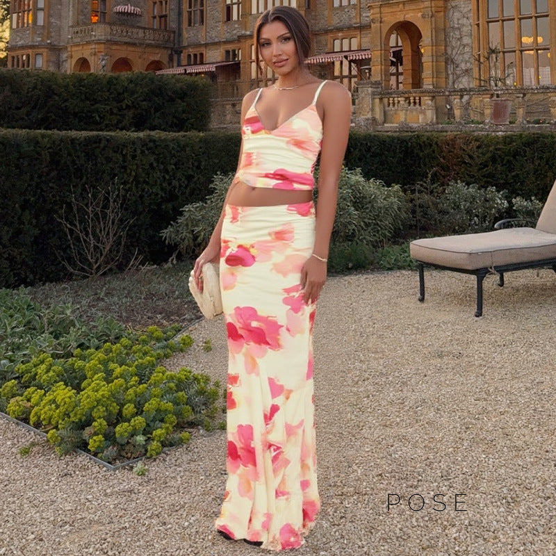 Beautifully Finished Garment in a Timeless Design