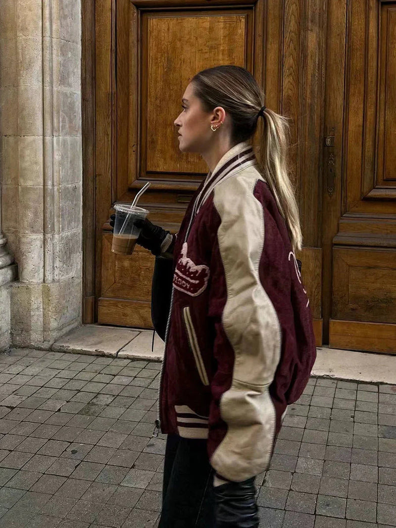 Effortlessly Elegant Jacket with a Timeless Design