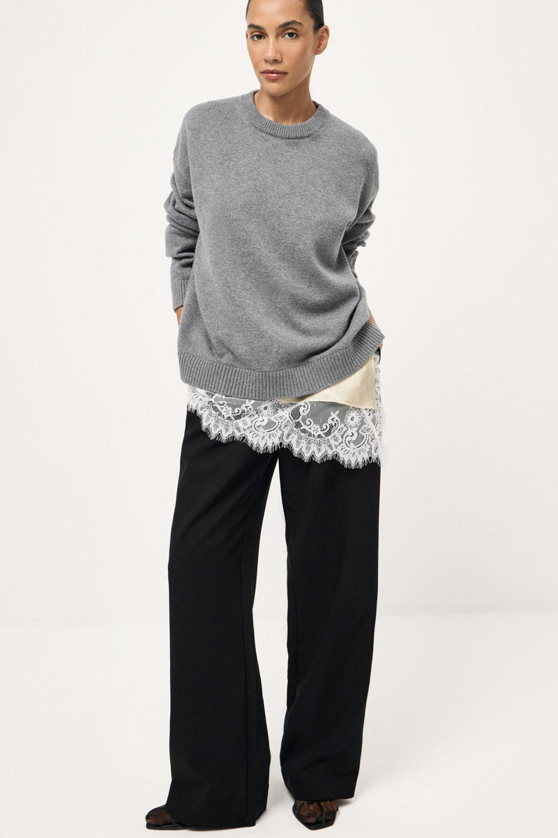 Classic Vintage & Enduringly Stylish Top