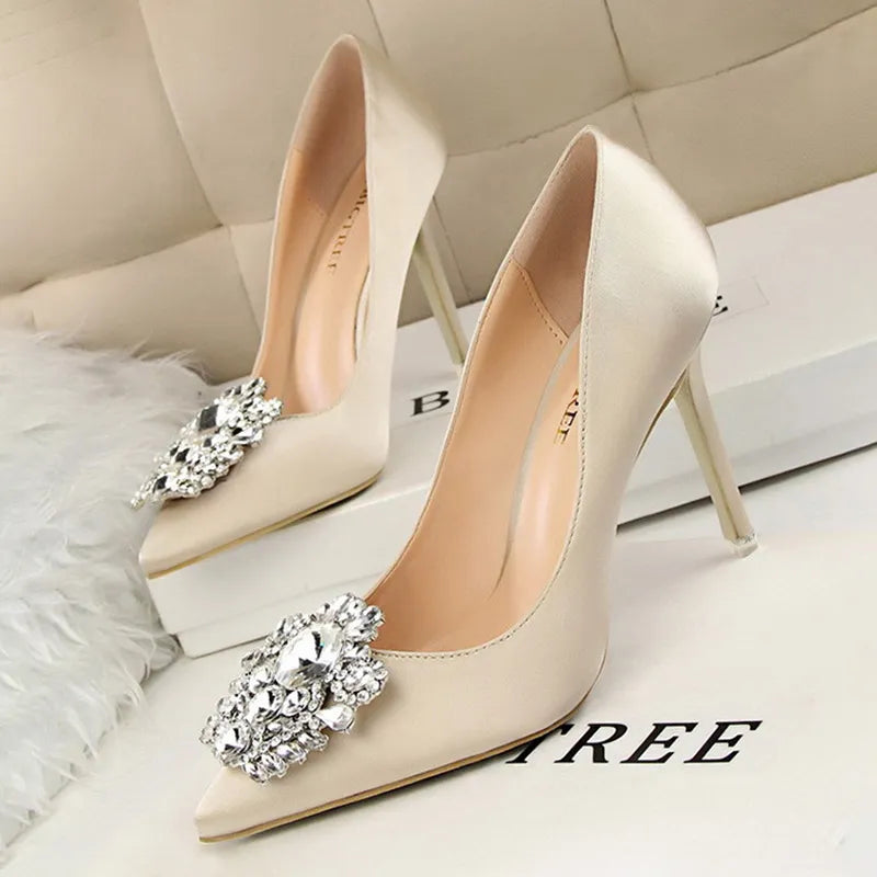 Elegantly Styled Heels for Everyday Wear