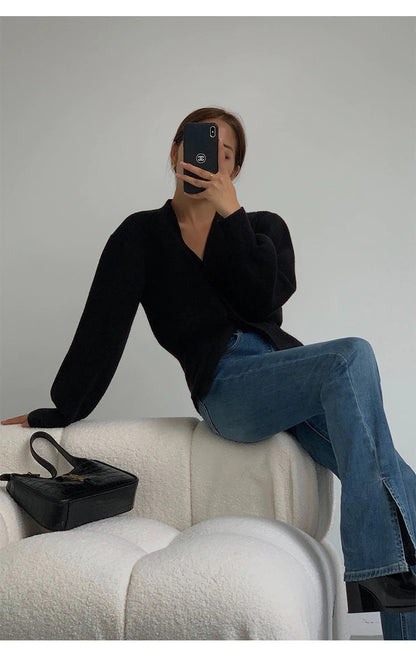 Elegantly Styled Cardigan for Everyday Wear
