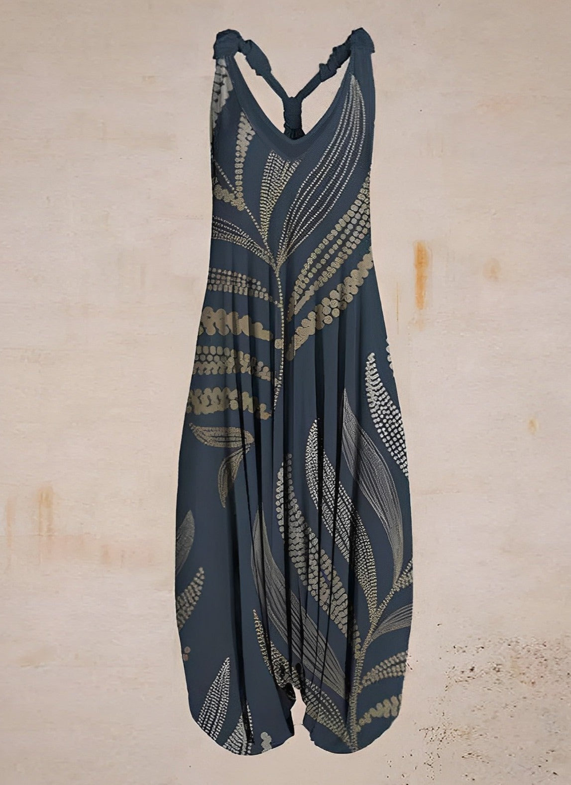 Simple and trendy everyday jumpsuit