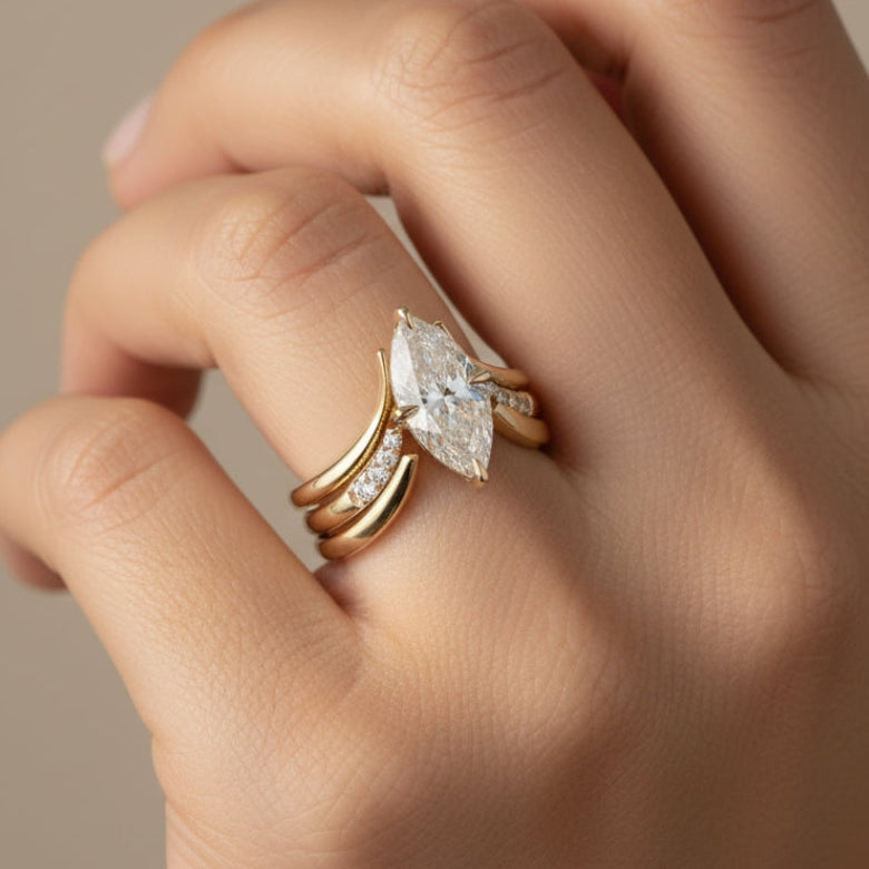 Gold Delicate Artisanal Ring