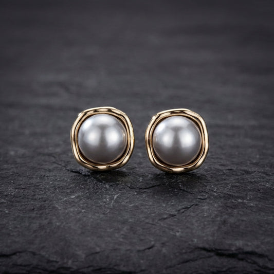 Elegant Black Pearl Earrings