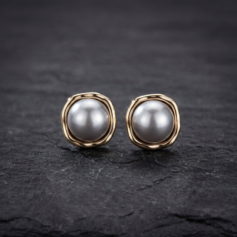 Elegant Black Pearl Earrings