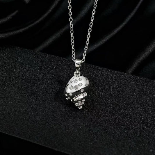 Elegant Crystal Necklace