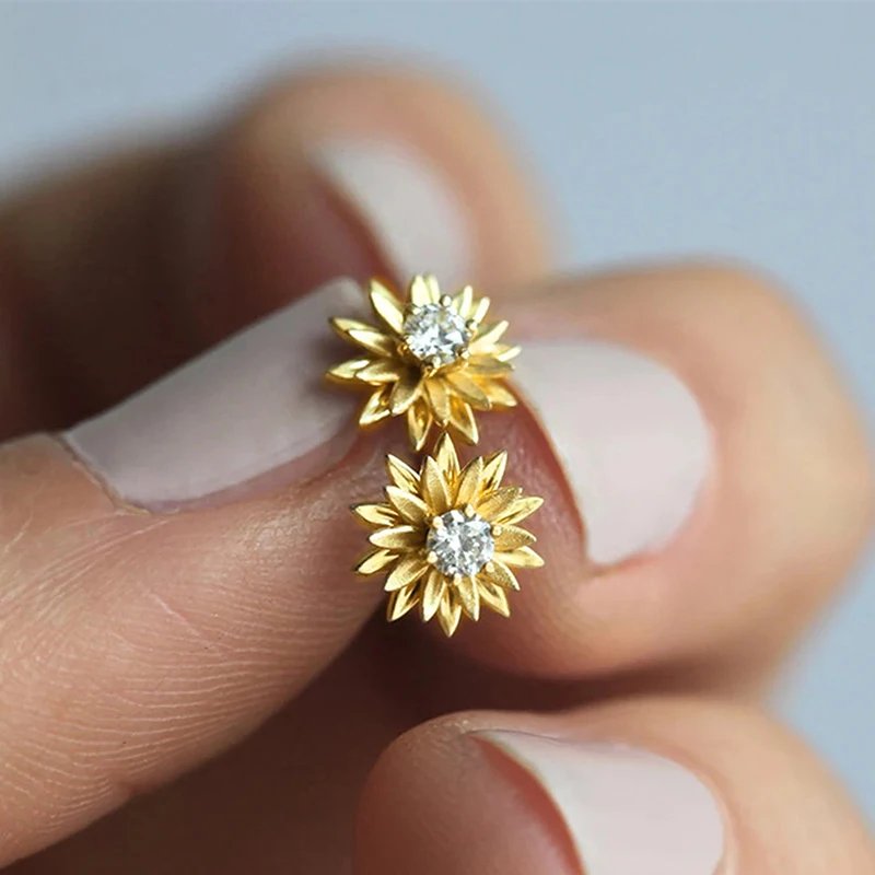 Elegant Flower Stud Earrings