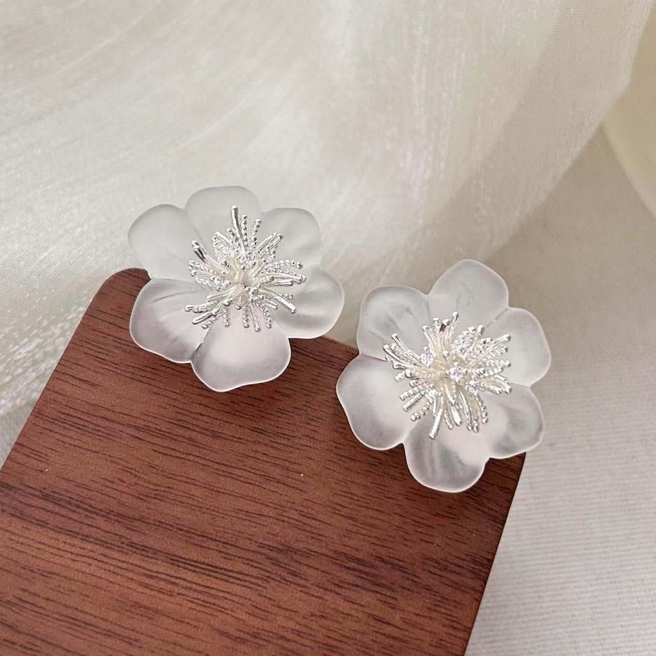 Elegant Frosted Flower Earrings