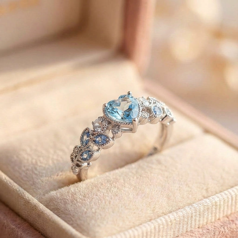 Elegant Heart Leaf Ring
