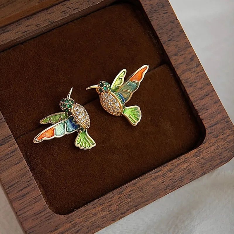 Elegant Hummingbird