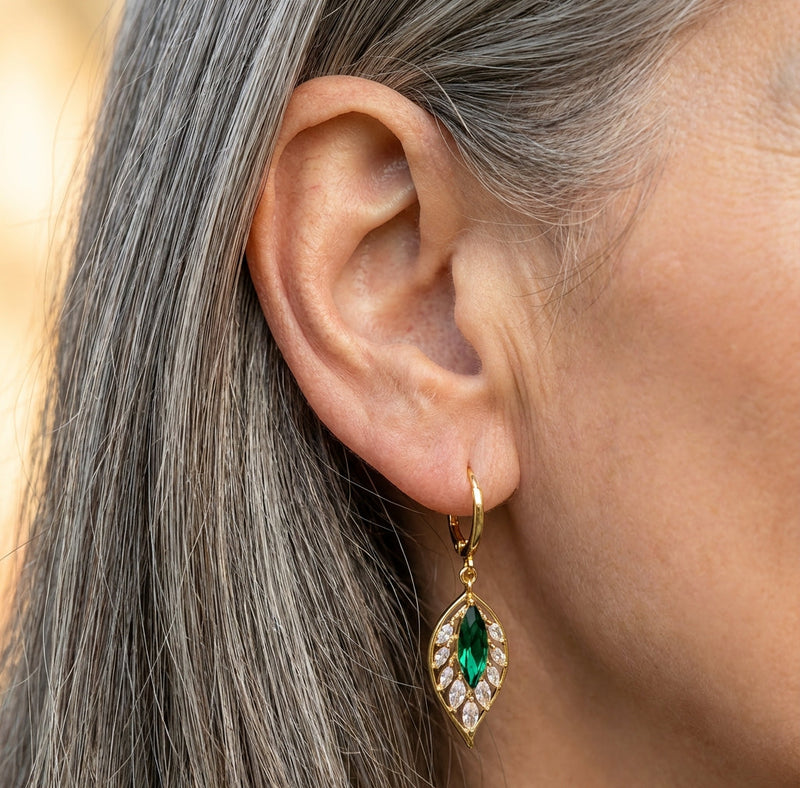 Temperament Leaf Drop Gold Earrings