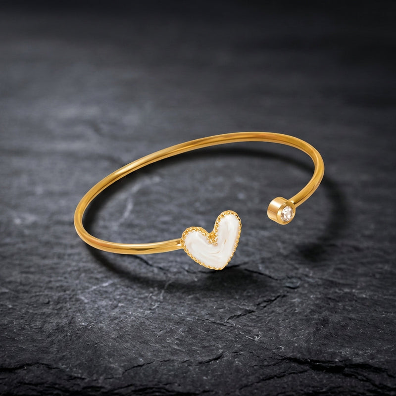 Exquisite Love Heart Shape Bracelet